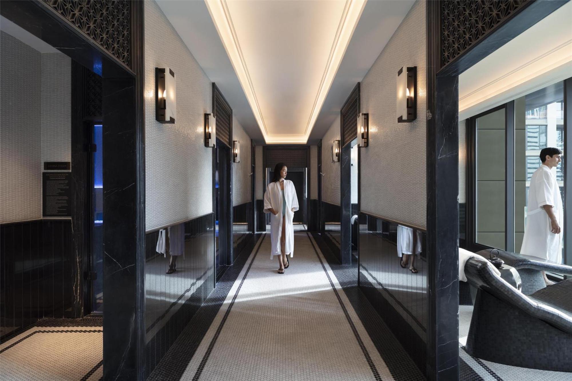 Sindhorn Kempinski Hotel Bangkok Exterior photo