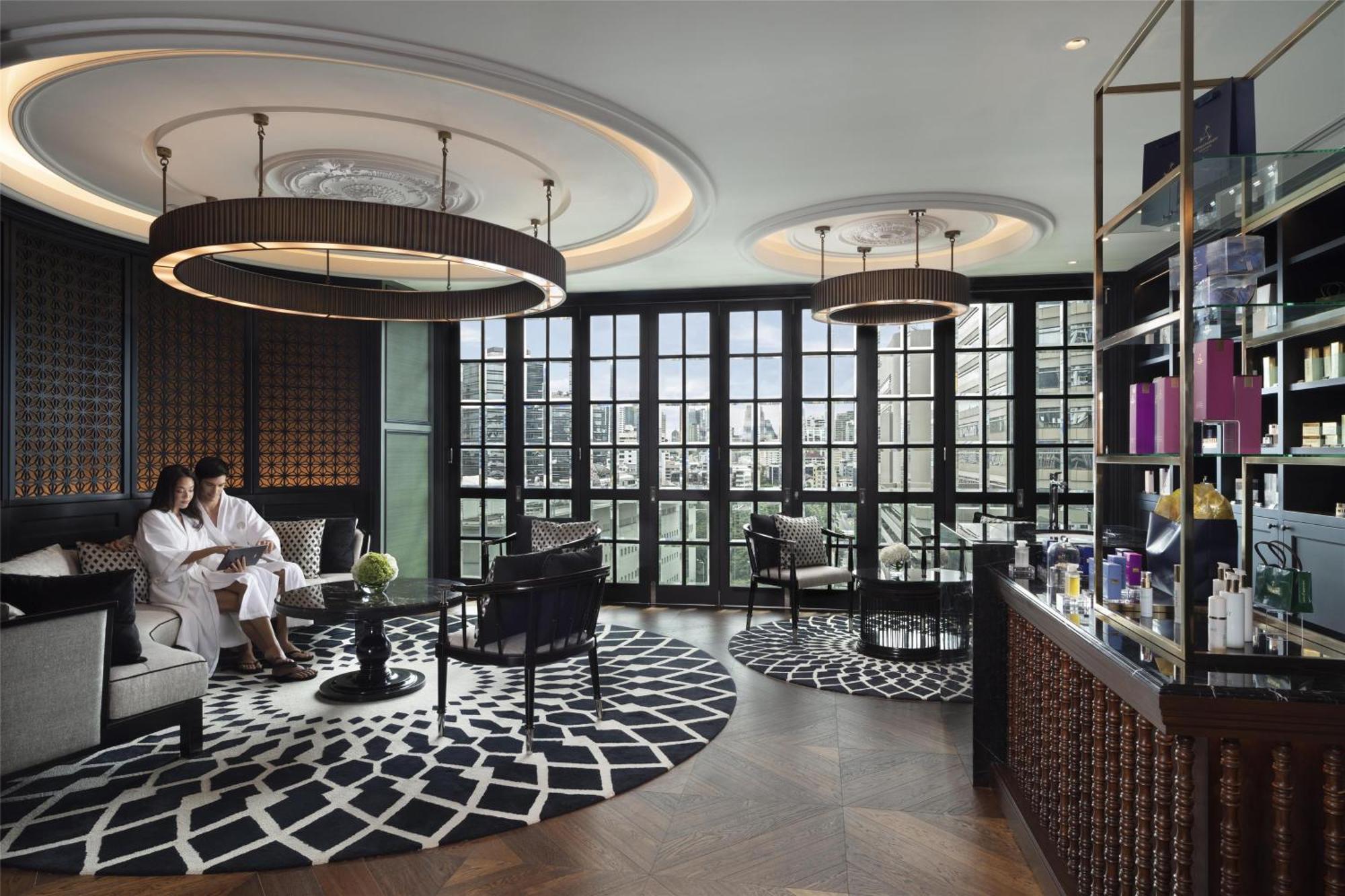 Sindhorn Kempinski Hotel Bangkok Exterior photo