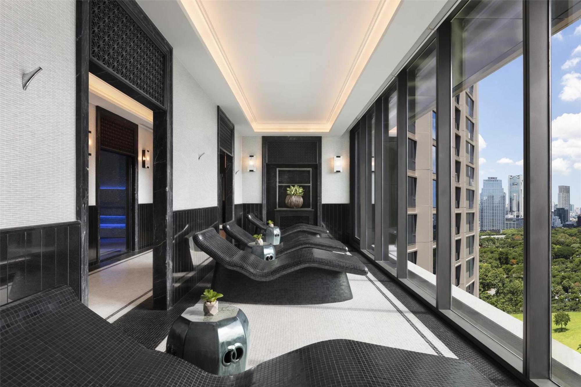 Sindhorn Kempinski Hotel Bangkok Exterior photo